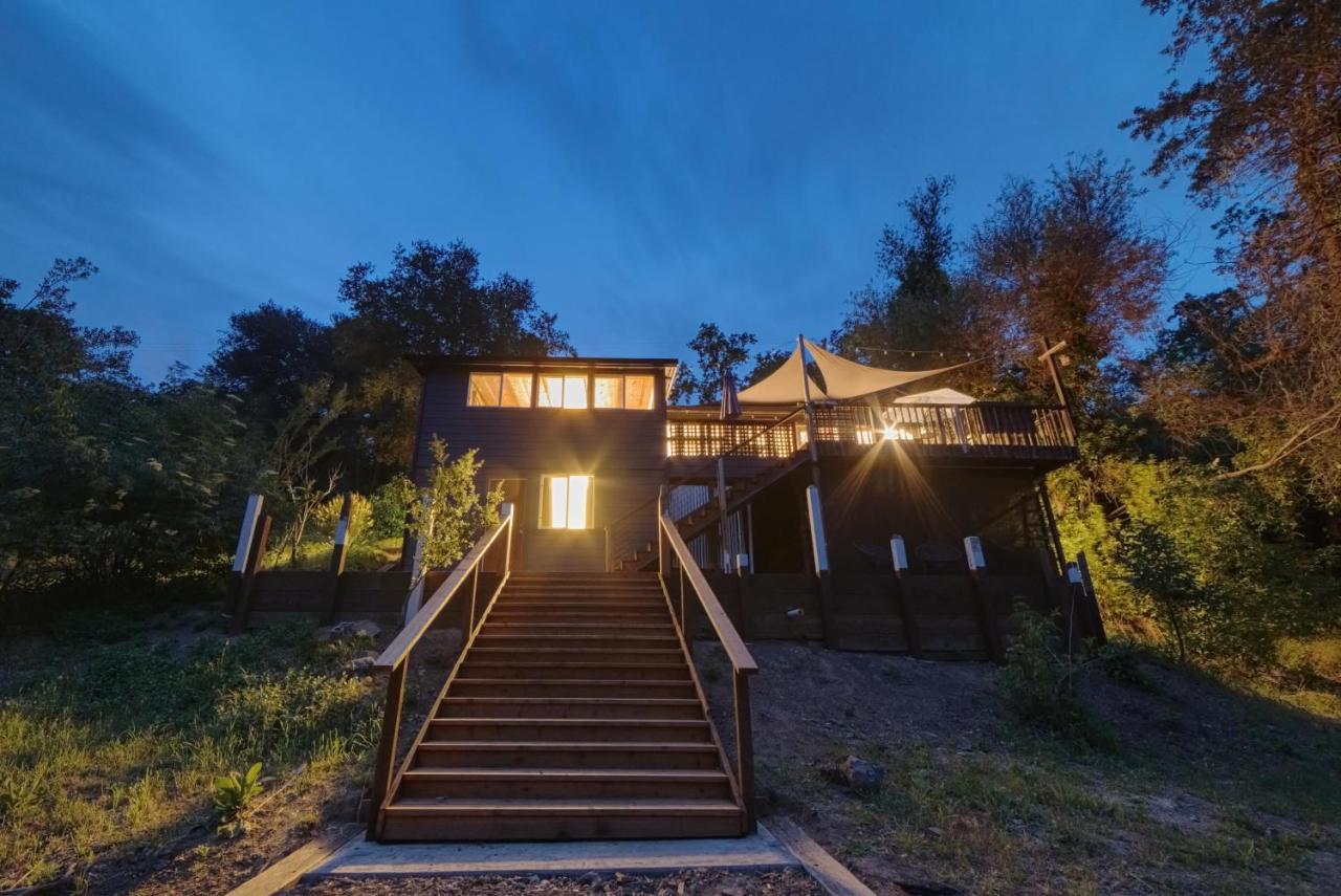 Rivers Breeze Relaxing Riverside Cabin With Private Suite Kayaks Healdsburg Eksteriør billede