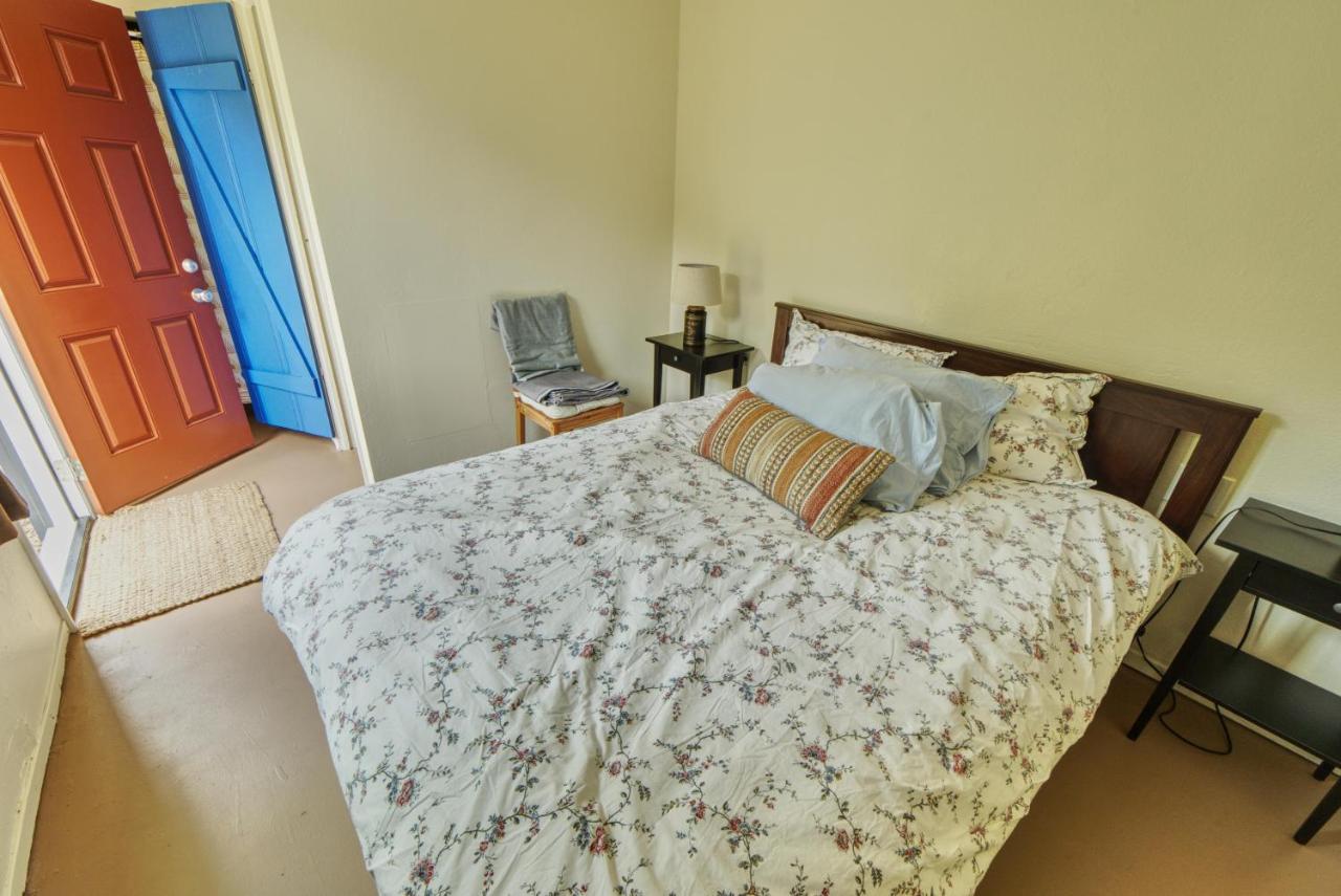 Rivers Breeze Relaxing Riverside Cabin With Private Suite Kayaks Healdsburg Eksteriør billede